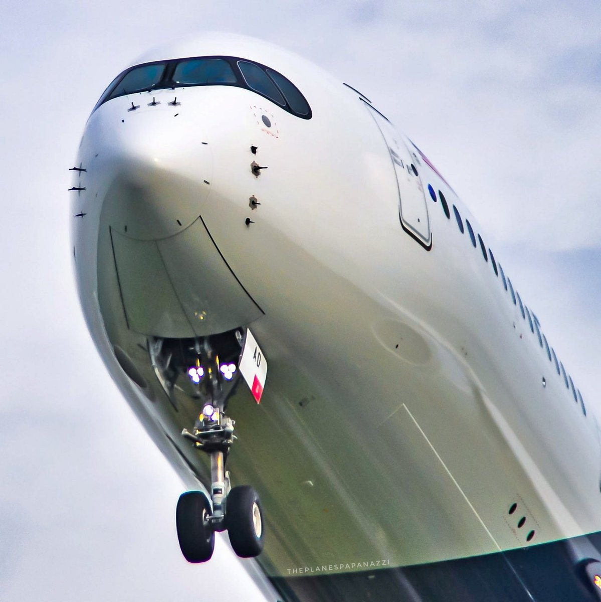 planespapanazzi's tweet photo. A350 LOVER: The most unique part of an A350๐ @MAS
A350-941/9M-MAD
KUL/WMKK
#malaysiaairlines #mh1 #a350 #a359 #9mmad https://t.co/4zCMucQTeL