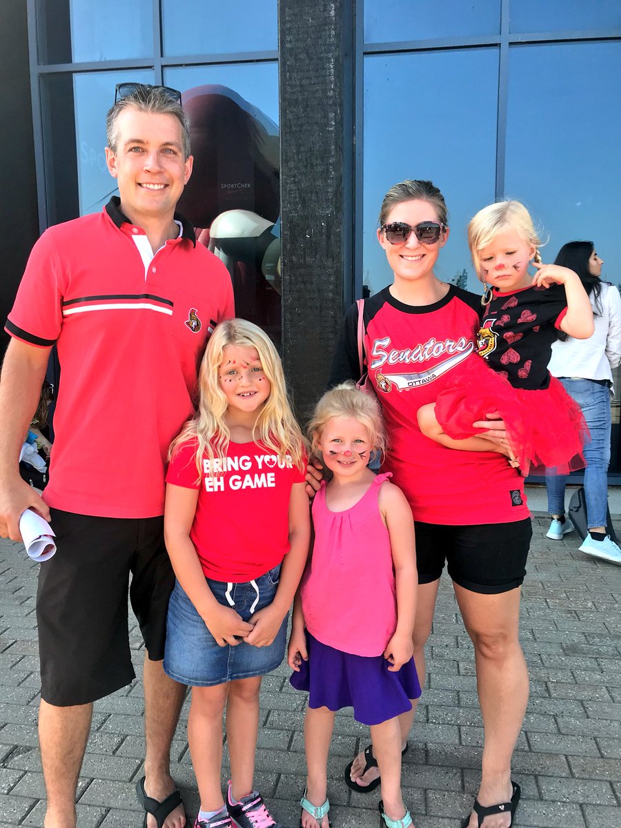 CFRAOttawa's tweet photo. We are loving the @Senators spirit here today at the CTC #SensFanFest https://t.co/BKBhlVnsOH