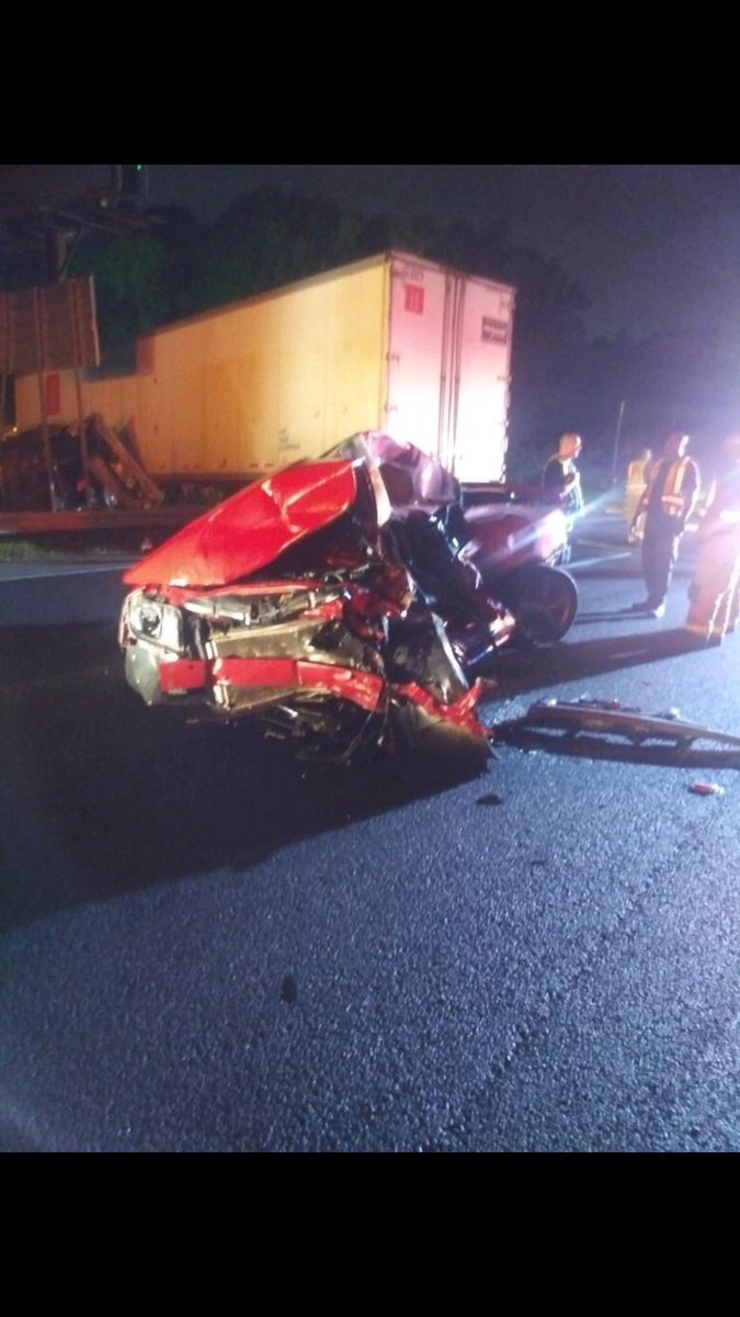 Please join me in prayer for one of our players who was involved in a accident. He was not at fault . He is at Grady Memorial. Thanks in advance for your prayers!