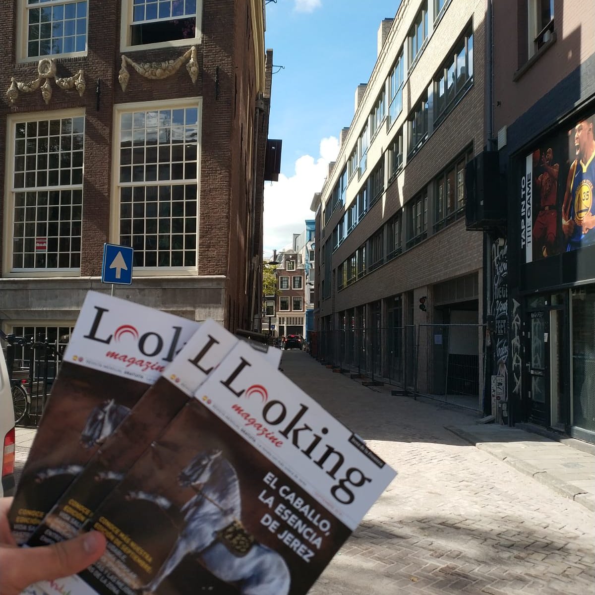 LookingMagazine's tweet image. Estamos en #Amsterdam...@lookingmagazine llega a cualquier rincón del planeta...Únete a la #lookingmanía 

lookingmagazine.com