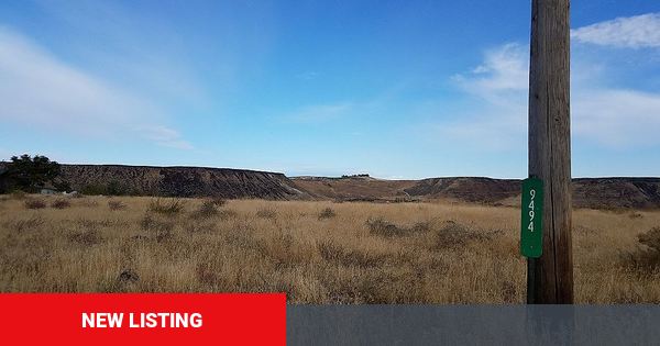 SHARE this with anyone you know who might be interested or call me at (208) 340-4177

© PicketFenceTeam.SilverhawkRealty.com homeforsale.at/TBD_SLEEPY_HOL…