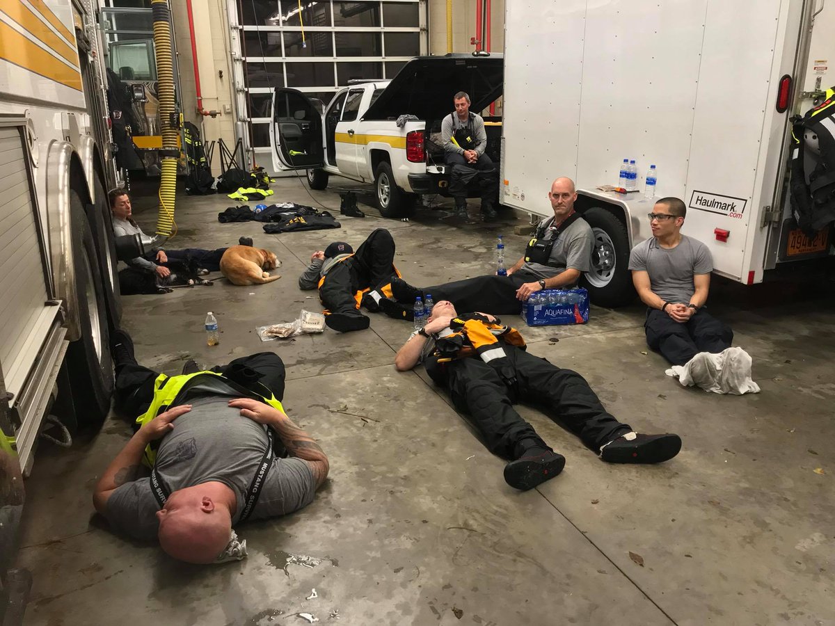 fema's tweet photo. Our Urban Search &amp; Rescue teams, along with @USCG &amp; @NationalGuard, have been supporting local responders for #Florence water rescues. They’ve also helped with hundreds of evacuations &amp; checked on people sheltering at home. https://t.co/8nuOgDwiMC