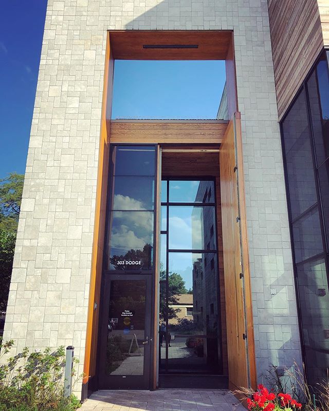 It’s the first day of school and we’ve opened the ceremonial door! It’s made from reclaimed Maple trees harvested from the original JRC building site that needed to be cut down for construction in 2008. •
•
•
#BackToSchool #JewishEducation #CHIdish #… ift.tt/2xmZ4N3