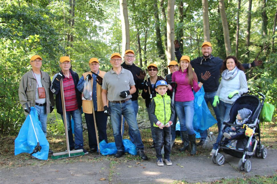 frauenunionlsa's tweet photo. Die #FrauenUnion der @cdulsa packt an! Aktionen in #Magdeburg und #Genthin
https://t.co/Scqsp0x1Bz
#FrauenUnion #Frauenpower #CDU #JungenUnion #worldcleanupday #cleanup
#DEUTSCHLANDmacht #letsdoit #fulsa #heimatmitherz #wj #wjmd https://t.co/vNbEfFIxxp