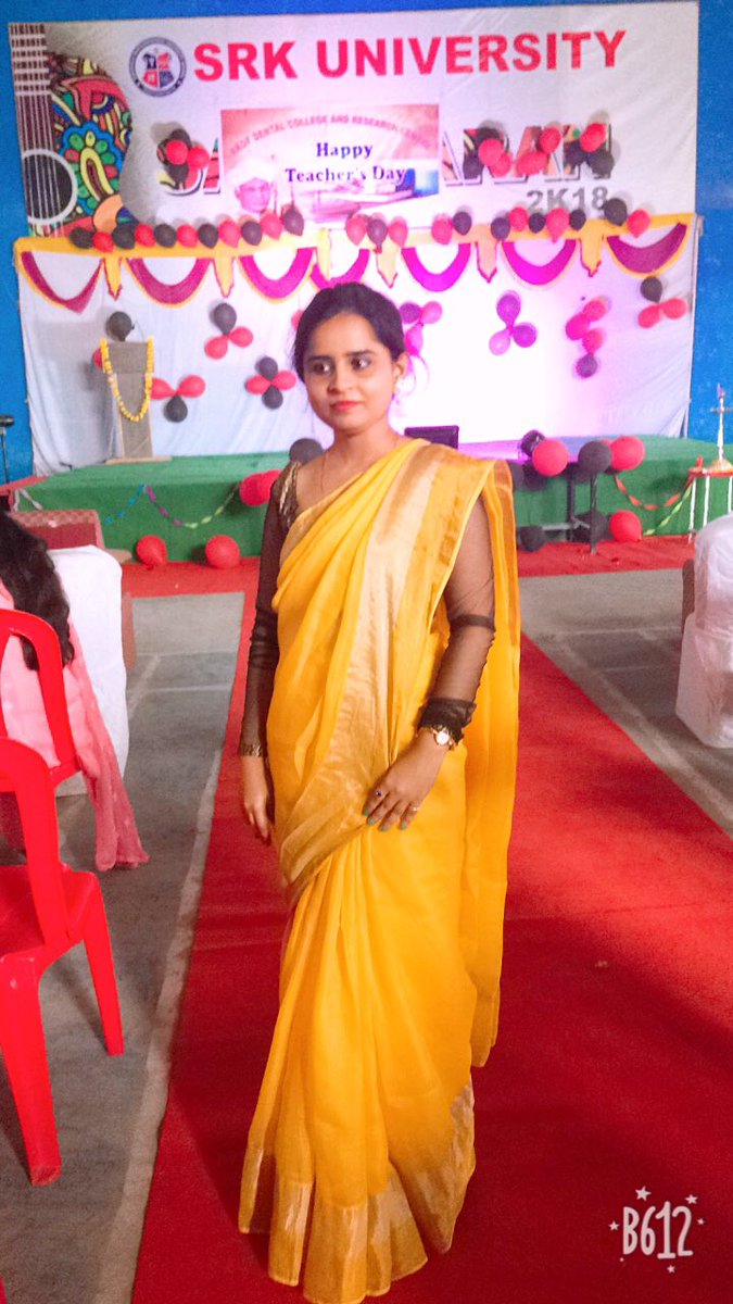 mahimasingh534's tweet photo. Teacher s day celebration 🎉🎉🎉🎉 https://t.co/PXVIFgRYSW