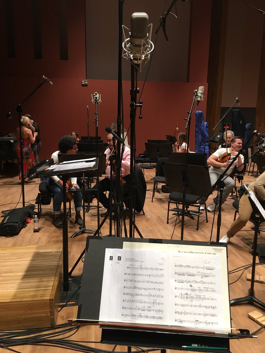 ewallix's tweet image. Yesterday end of a wonderful recording week with @ondif @EnriqueMazzola @markuswerba and @FaureMireille in the perfect place to be #lestudio. Incredible Mahler Lieder and Bruckner symphonic pieces 👏👏👏