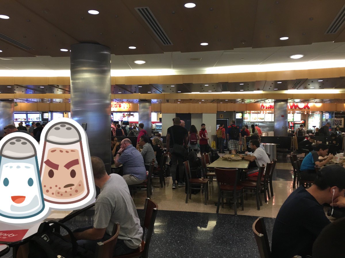 acl777's tweet photo. I'm at H/K Concourse Food Court in Chicago, IL https://t.co/fxev2gZPpD https://t.co/p9hL3uD2Ry