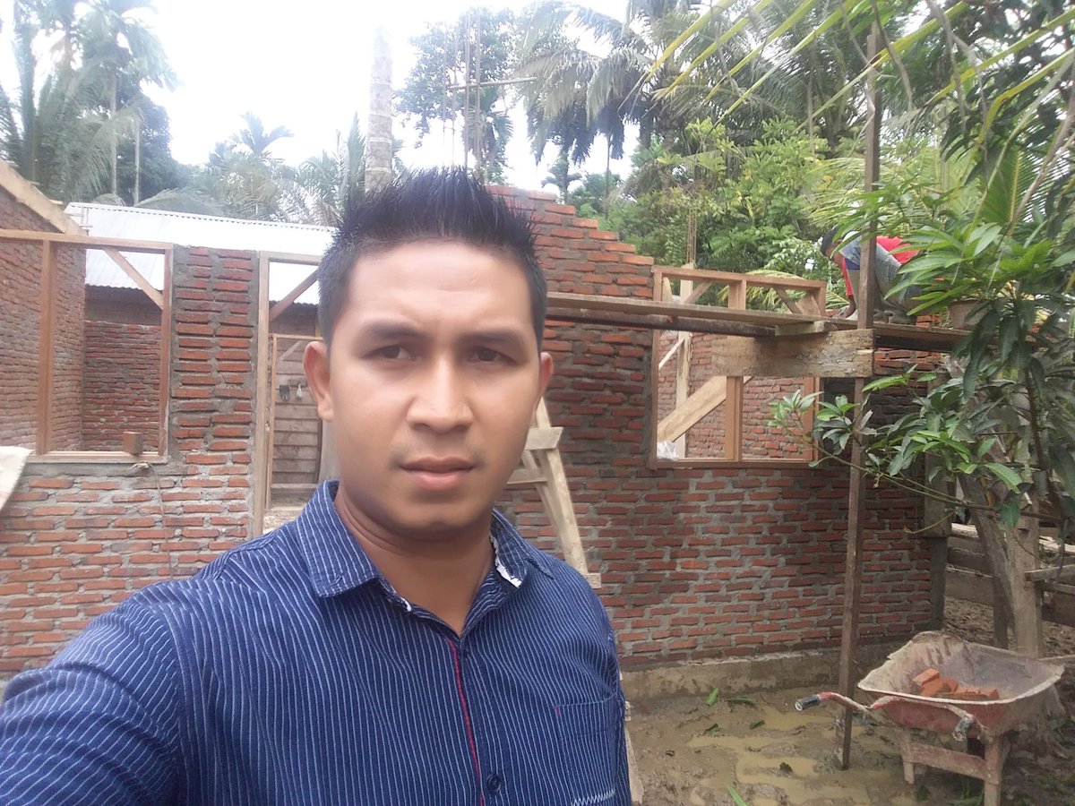 Tdk ada libur bagi kmi PLD ttap mlkkn pndmpg trhdp ADD thp dua di wlyh pendmpingan kec.cot girek ds brdg krueng,brdg dayah,seupeng &amp; drien 2.ksn yg sy dpt hari ini adlh msrkt pnrm mamfaat DD berterima ksh kpd pemerintah 
<a href="/jokowi/">Joko Widodo</a>
<a href="/EkoSandjojo/">Eko P. Sandjojo</a> 
@fachrilabalado 
@puan_maharani