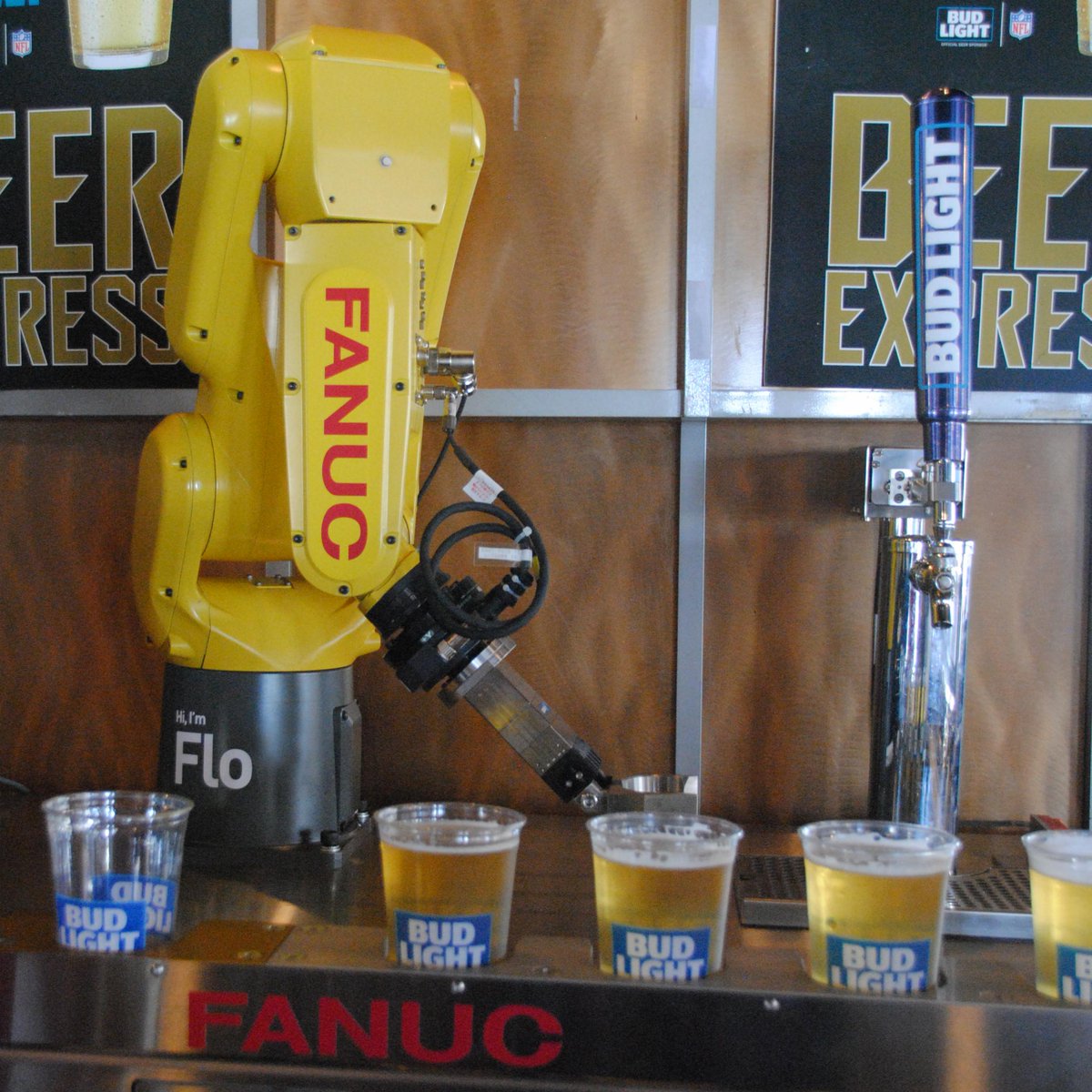 FANUCAmerica's tweet image. Noticing yellow amidst all the teal and white at the @TIAABankField for the @Jaguars first home game? @FANUCAmerica robots will be present all season long. Don’t miss your opportunity to see one (or all) up close! 
#DUUUVAL #JAXvsNEP #FANUCMVP