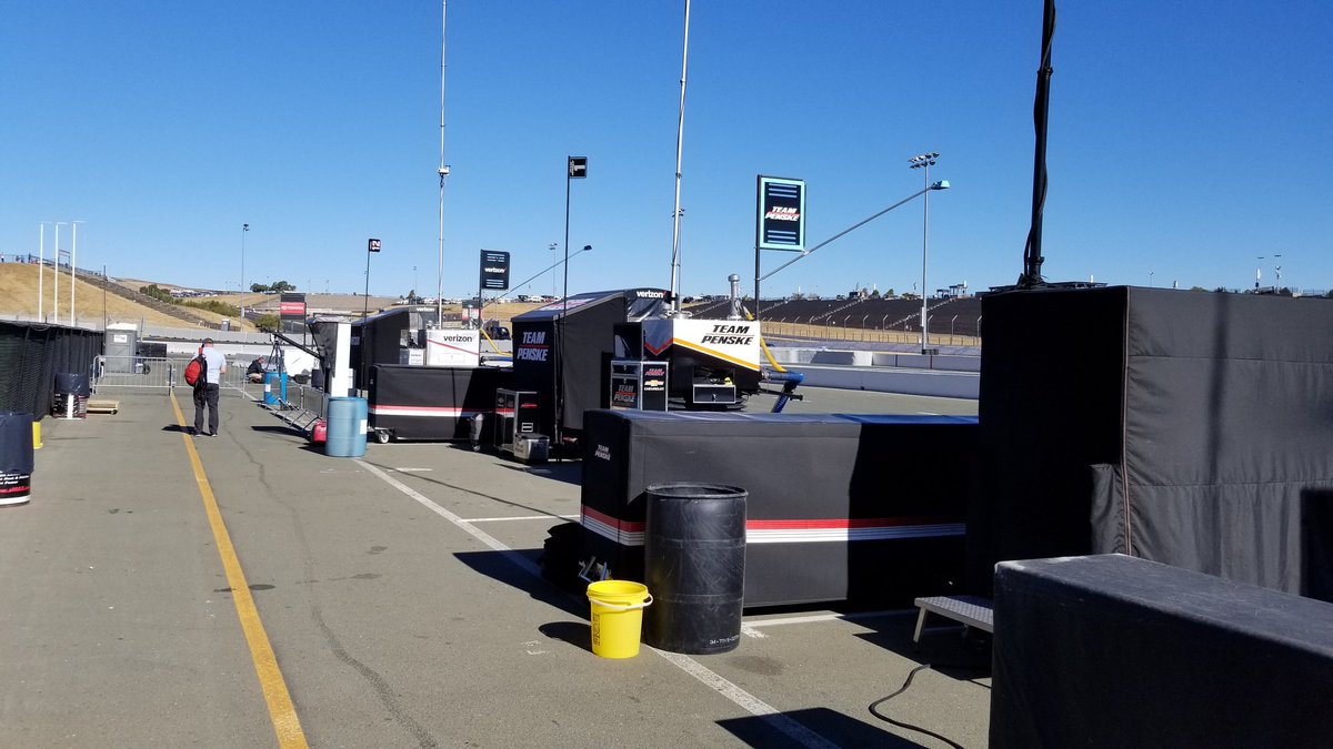 FormulaThoughts's tweet image. Umm, am I supposed to be back here? #IndyCar