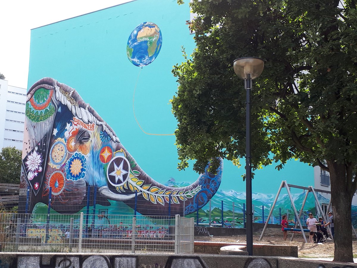 KoenVdd's tweet image. Berlin! I guess this was it then. #nextlibraryberlin has been intense! A time for sharing and learning. Provoking thoughts by kindred spirits. Inspiring leaders and guerilla fighters. Thanks 2 the crew for making #nextlibrary happen. We meet again.