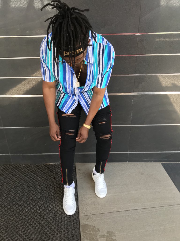 I can't stop I'm a busy man, holdin' fire for hella man.🔥🎶