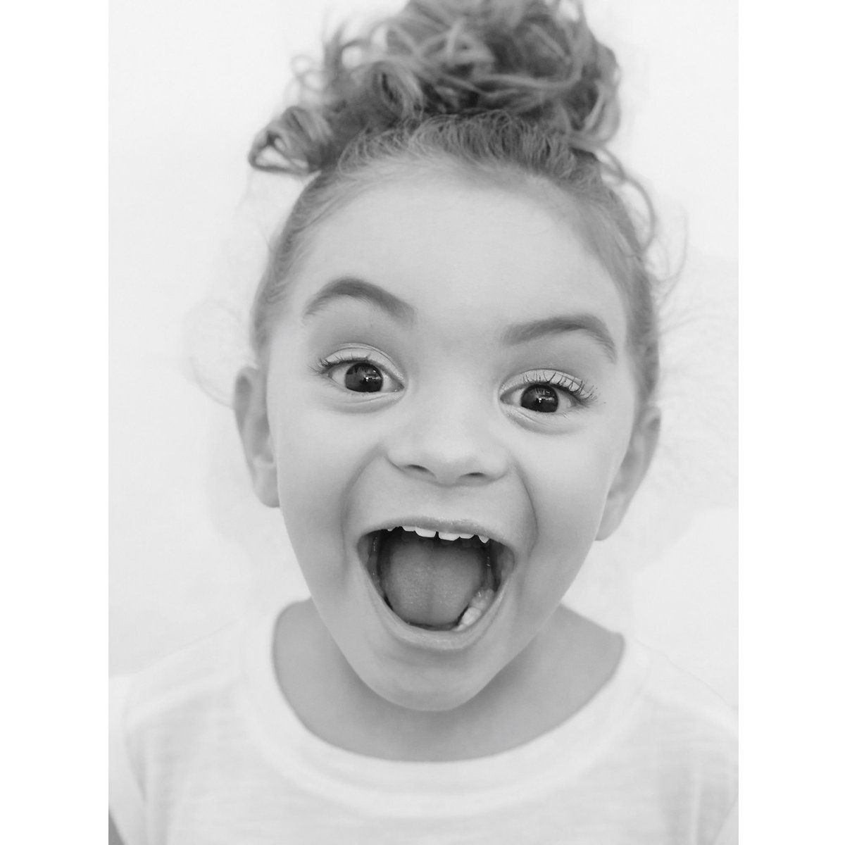 natibooboo's tweet photo. Hey Guys!!!! LOOK AT ME ❤️ https://t.co/bpNDgQwnCH