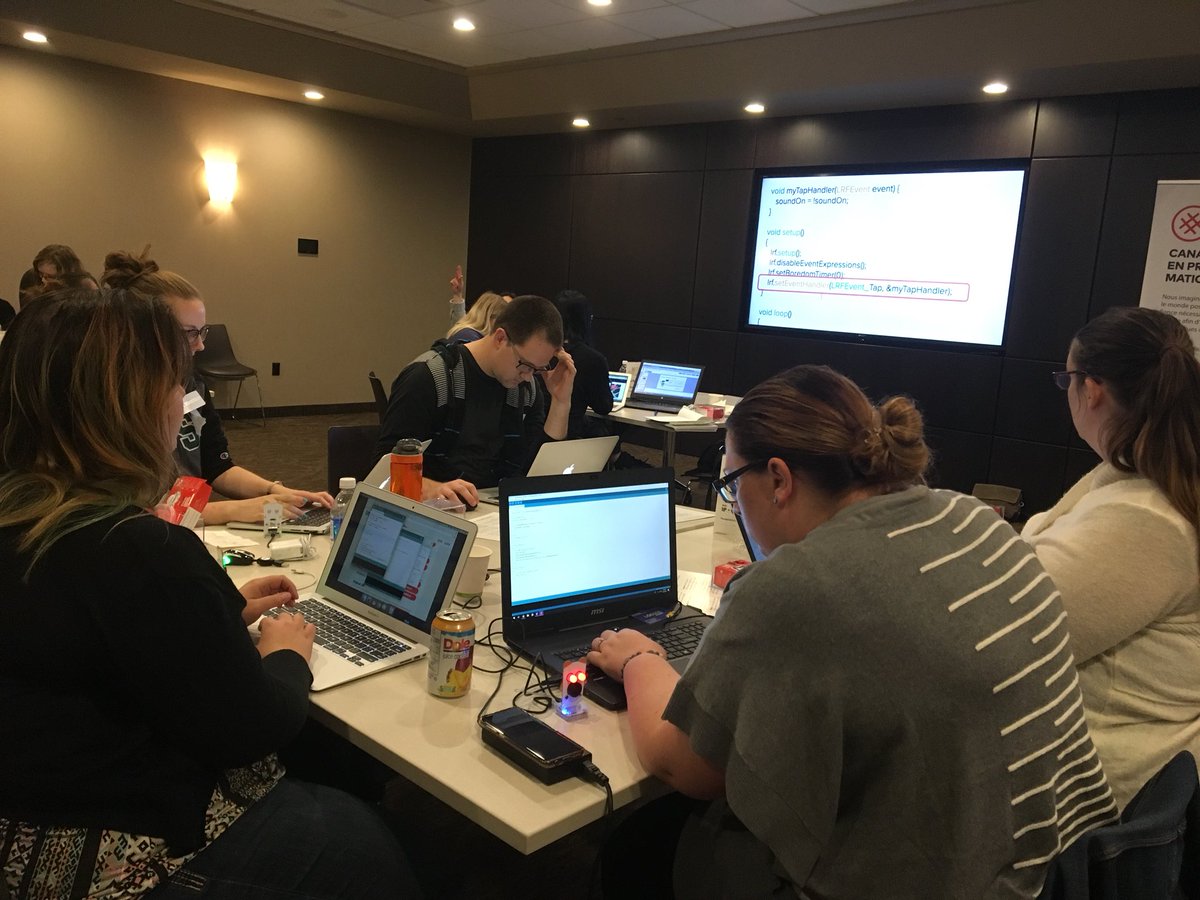 sbrownpeters's tweet photo. Another group of engaged teacher-learners, this time at Saskatoon TeacherCon! @learningcode @cancode #codingisasuperpower #TeacherConCa https://t.co/THQdEBd7CC