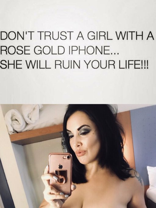 🤷&zwj;♀️😝 https://t.co/yMU4vEihkl<a href="/tag/heathrow"class="tags"><span>#heathrow</span></a>