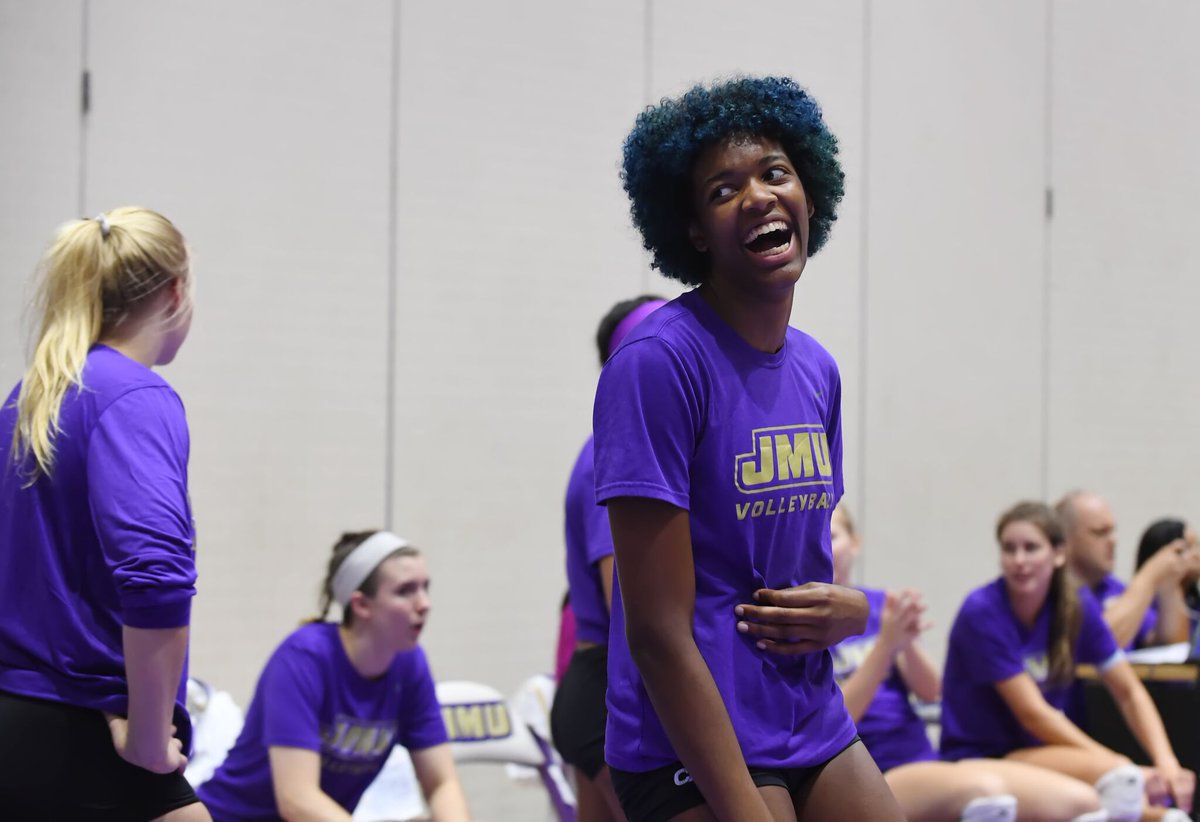 Smile if you're ranked 10th in the nation for your .434 hitting percentage 😄

Keep killin' it, M'Kaela! 

#GoDukes