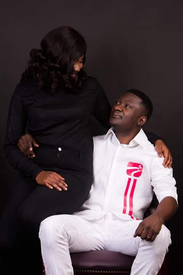 SamSpeaksNow's tweet photo. Happy 40th Birthday to my brother from another mother, Praise Fowow and Happy 12th wedding Anniversary. I celebrate you
#SamInspires https://t.co/4gh5Pw3d91