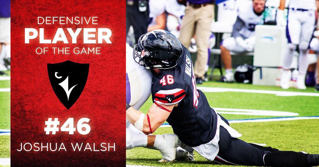 CURavensFB's tweet photo. 🏈 #Ravens vs #Gaels players of the game. On offence, Carter rushed 159 yards while adding 20 receiving yards and a touchdown catch. Meanwhile on defence, Joshua Walsh recorded 9 solo tackles. Walsh is now #2 on the @ouasport solo tackle leaderboard. 💪😤#FearTheConspiracy https://t.co/6aKQ8R3rRt