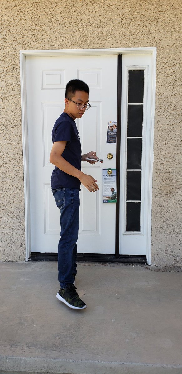 BaileyKesl's tweet photo. Lu's first day! He did fantastic knocked his first 100! #LeadRight #TeamDean #TeamLaxalt #TeamHardy #WeAreTheField #CactusRoots https://t.co/szWurSG0hL