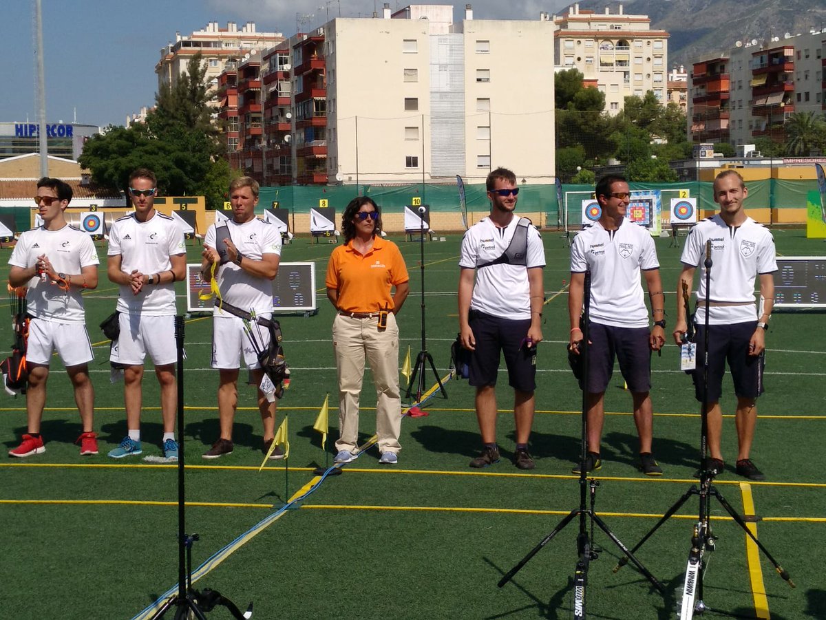Final matches in the European Club Teams Cup
RECURVE MEN
Gold: Francs Archers Nice 🇫🇷5:4 Arc Club Nimes 🇫🇷 
Bronze: Blankelfder BS 🇩🇪 6:2 1.Lk Pilsen 1935 🇨🇿
The closest X in the shoot-off meant the gold for Nice in a thrilling final
#ECTCFuengirola18