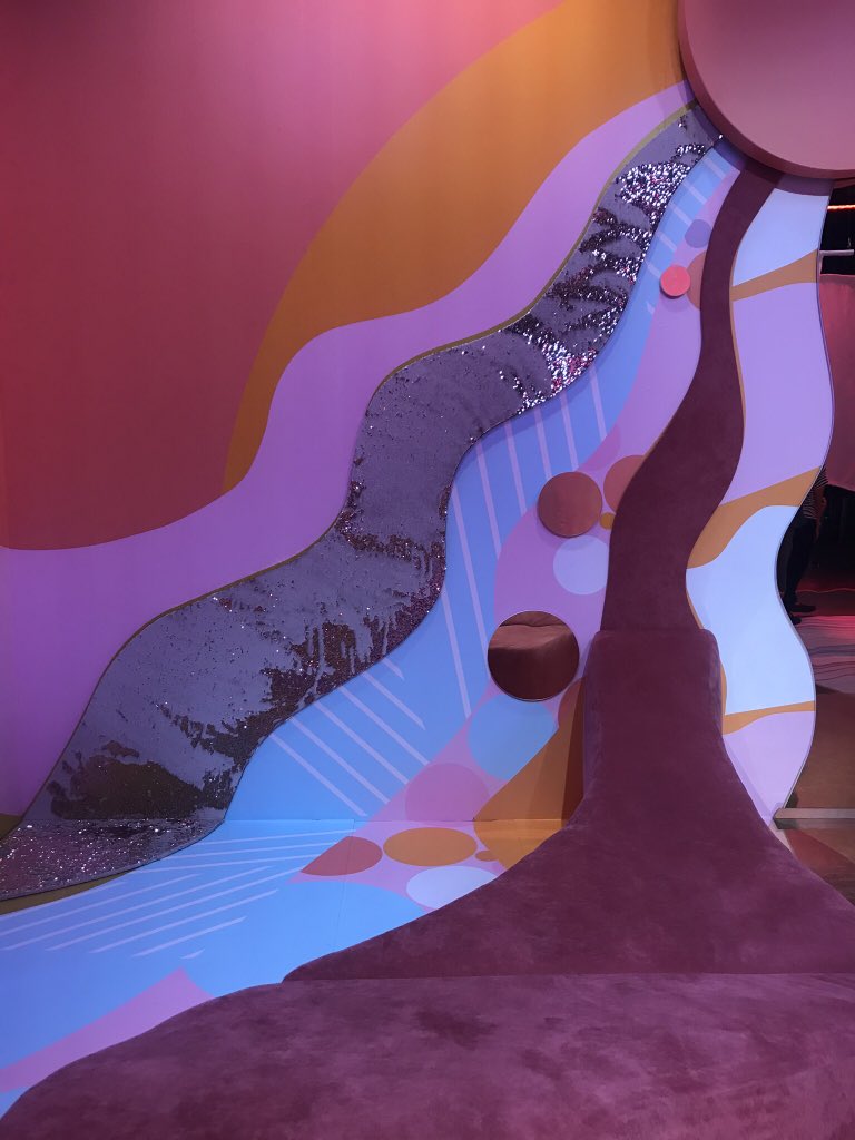 Refinery29's tweet photo. Did you leave #29rooms feeling inspired to create??? This tour’s theme is expand your reality! We hope you got into the magic! 🎊 https://t.co/b1PNQsF2Mt