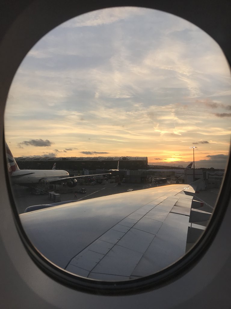 madayo's tweet photo. On the road again LON —> JHB —> CPT —> DUR —> JHB —> LON by Friday. #YoutubeGoZA https://t.co/Ia8B7orrIH