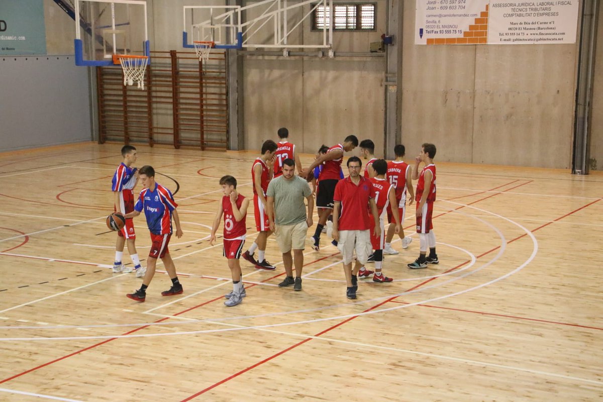valldu1994's tweet photo. Derrota per 59-66 amb @cb9esplugues a Masnou
3r partit en una setmana.
Gran feina de tot l'equip, preparats per la temporada!
#efectorodillo #somequip #somEsplugues https://t.co/UFu9gwetIP