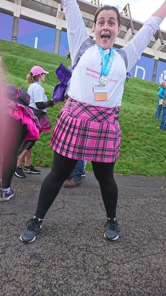 After walking 15.5 miles with @Tamsin_Tweets from @SeamabScotland today @kiltwalk #KiltwalkEdinburgh (and even chipping in a few quid to make sure she HAD to cartwheel over the finish line), I forgot to press record on her phone 😱 twirl your phone around to get the picture!