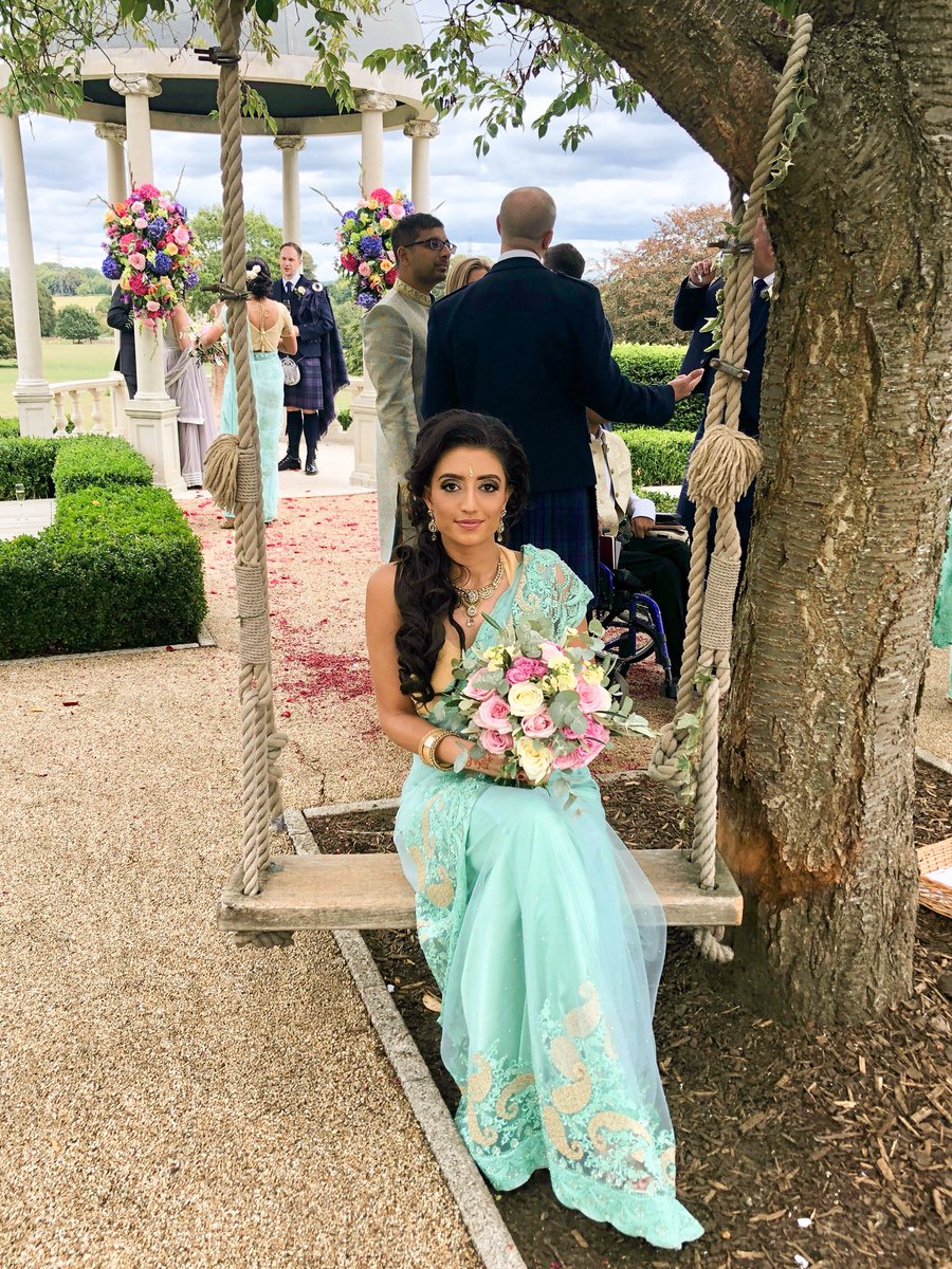 XnatashaX's tweet photo. Swinging away with the fairies 🧚‍♀️💐 https://t.co/yaujcuawjp