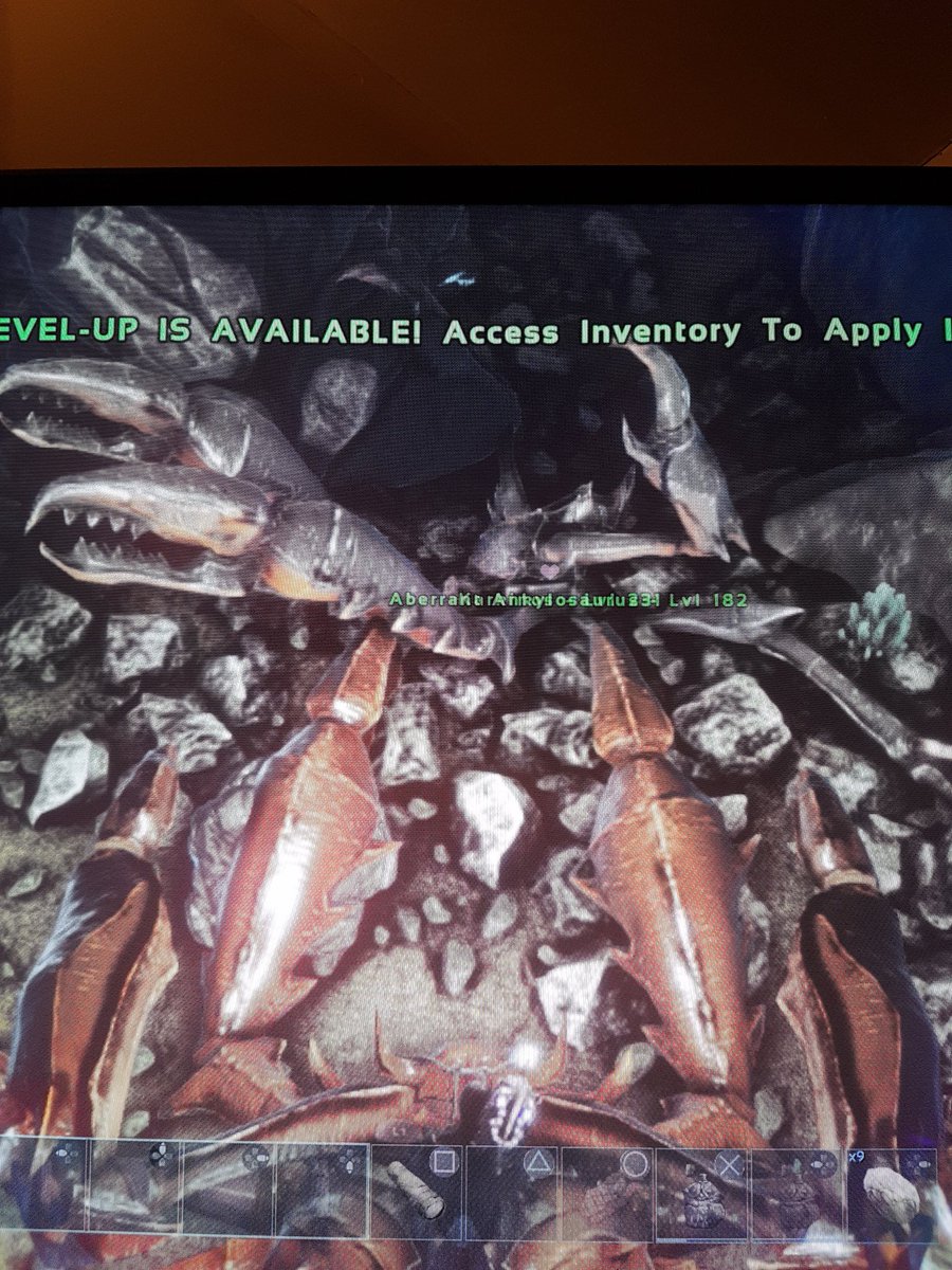 ArthurHareide's tweet photo. @survivetheark Hey are you able to fix this problem? lost a anky and crab to the ground https://t.co/fxEoxlpVvM
