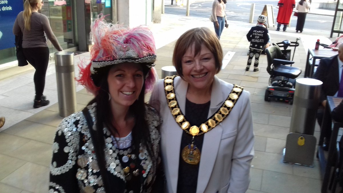 Today was the Harvest Festival of the Costermongers in the Guildhall Yard  in the City then entertained by Morris Dancers ,Drummers and the Pearly Kings and Queens, afterwards processed to St Mary le Bow Church. This is Nicola Marshall, the Pearly Queen of Welwyn Garden City.