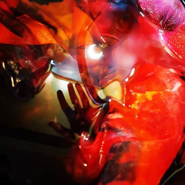 TerranAttire's tweet photo. Hello #earthlings from out of the #icedye
.
.
.
.
.
#earthlingfashion #terranattire #upcycledclothing #newbusiness #fallfairfield2018 #instadaily #handdyedclothing #yyj #yvr #madeinyyj #cookstvillage #funwithcolor #teeshirts #dressshirts #redclothes #yyj… https://t.co/WaW1zYYG4a https://t.co/QZDvS6Oou3