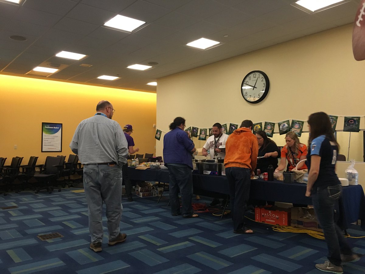 Lunch time after a busy morning. #LifeAtATT #techcaretweets