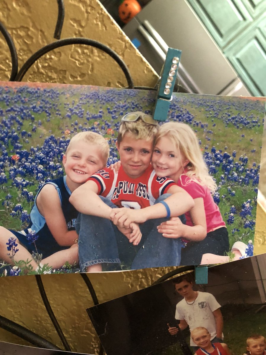 Kuritz20's tweet image. My two moods... #sendbacksunday