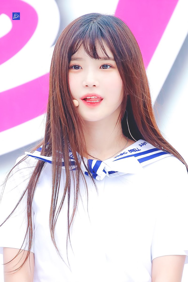 archiveshayoung's tweet image. 180916 | © zerohouse929 
↠#송하영 #프로미스나인 ˊ˗