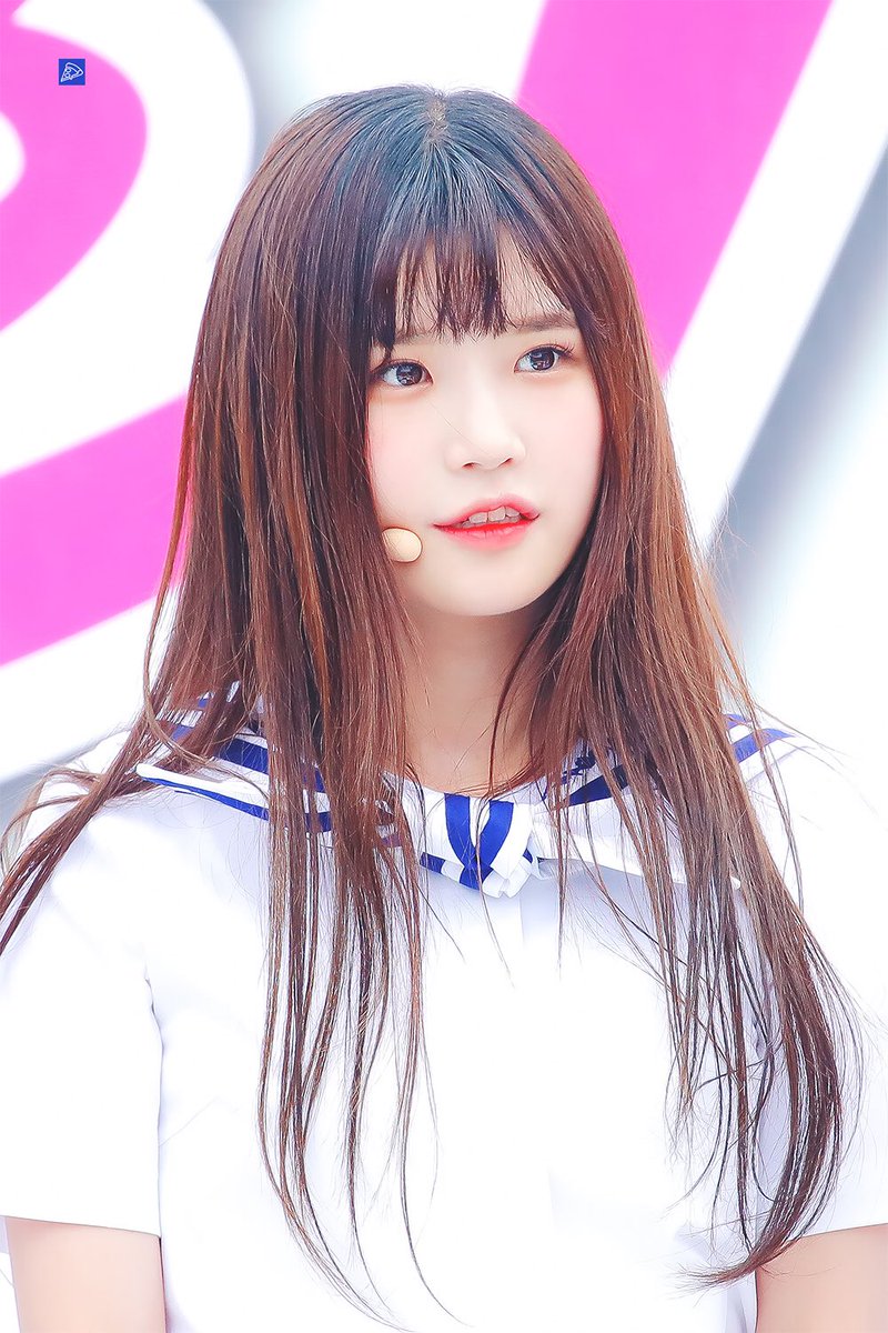 archiveshayoung's tweet image. 180916 | © zerohouse929 
↠#송하영 #프로미스나인 ˊ˗