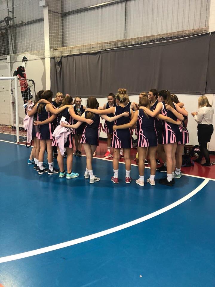 MerthyrMulers's tweet image. Netball season is back!!🏐🏐🏐
A great start to the 2018/2019 season for our newly formed u14’s Merthyr pinks &amp;amp; Merthyr Blues. 17 girls took to court last week with some very strong team performances. An amazing start to the season. #progressioniskey #greatstart #ballers 🏐🏐😃😃
