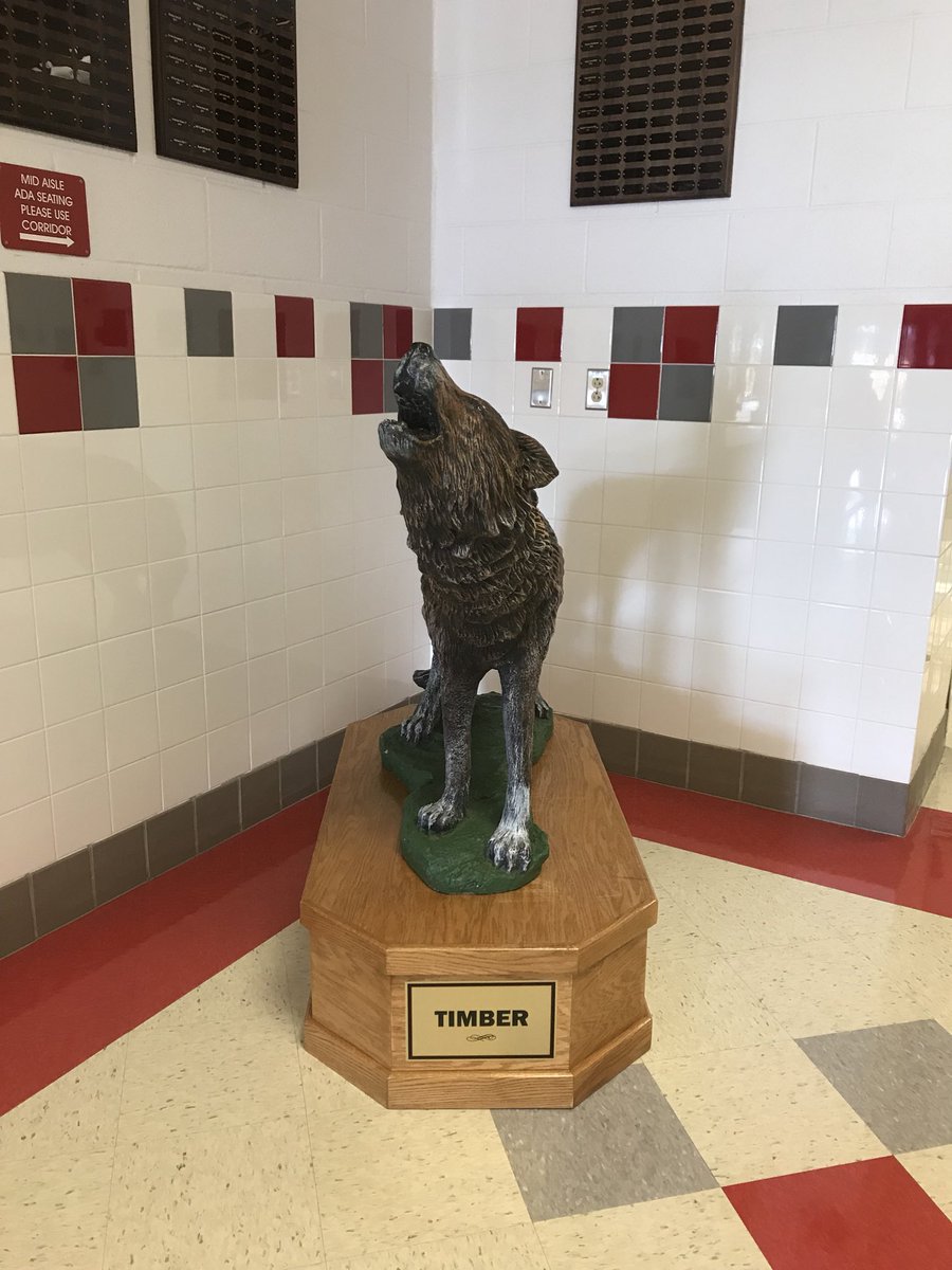 aaronpolansky's tweet photo. If I told you I’m excited about spending tomorrow with the students and staff of @TrailsideMiddle in Ashburn, VA that would be an understatement! #BeKind #Authentricity #BeyondUs https://t.co/gvctr4RURy @burgessdave @burgess_shelley @gmferrojr @MSSAA_SI #BLC18 https://t.co/EOWJiJz2w9