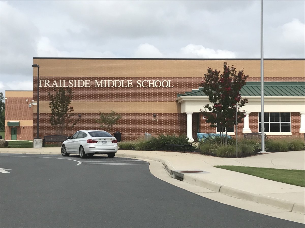 aaronpolansky's tweet photo. If I told you I’m excited about spending tomorrow with the students and staff of @TrailsideMiddle in Ashburn, VA that would be an understatement! #BeKind #Authentricity #BeyondUs https://t.co/gvctr4RURy @burgessdave @burgess_shelley @gmferrojr @MSSAA_SI #BLC18 https://t.co/EOWJiJz2w9