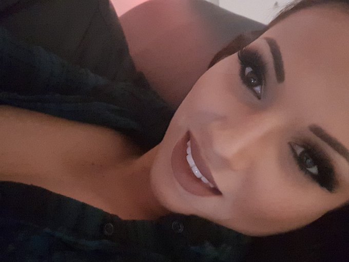 Gleich geht's los live bei @Babestation24 ab 23.00 bis um 6.00 https://t.co/4Mcc8HJmoS<a class="tags" target="_blank" title="On Twitter" href="/?out=eyJ0eXAiOiJKV1QiLCJhbGciOiJIUzUxMiJ9.eyJpYXQiOjE3MjA5OTEzMTIsImlzcyI6InR3cG9ybnN0YXJzLmNvbSIsIm5iZiI6MTcyMDk5MTMxMiwiZXhwIjoxNzUyNTI3MzEyLCJyZWRpcmVjdF91cmwiOiJodHRwczovL3R3aXR0ZXIuY29tL0JhYmVzdGF0aW9uMjQifQ.5TWhiblqKlxUsQrEl8lFLr-7H6esX619Ej0rjn-Lmd1G0XeqNbI-RO_0FPb7aSgQof40mvol_GuCxuvvdr4Ysg">@Babestation24</a><a href="/tag/czechrepublic"class="tags"><span>#czechrepublic</span></a>