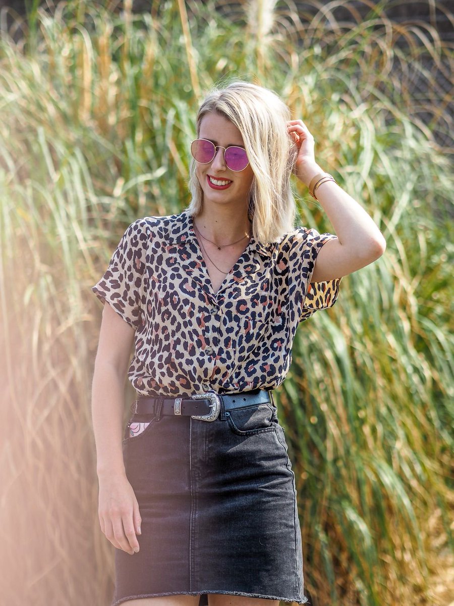 lucyc0le's tweet photo. On Trend: Animal Print:

 https://t.co/X7SgPymWgE

#blogginggals #bloggerssparkle #bloggerstribe @FemaleBloggerRT https://t.co/0vxjb3iy8f