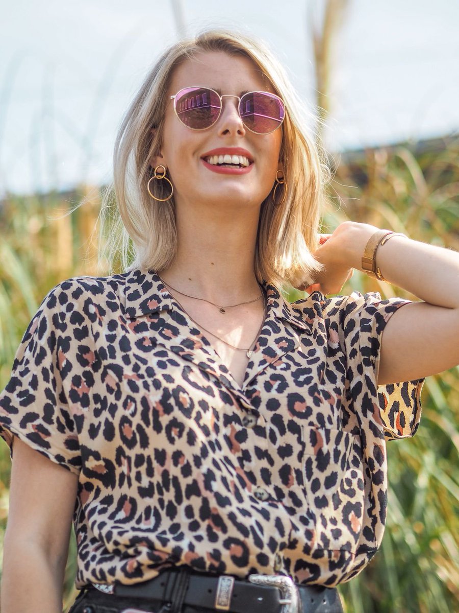 lucyc0le's tweet photo. On Trend: Animal Print:

 https://t.co/X7SgPymWgE

#blogginggals #bloggerssparkle #bloggerstribe @FemaleBloggerRT https://t.co/0vxjb3iy8f