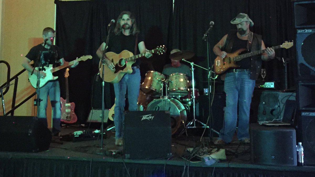bullsgapboys's tweet photo. #HurricaneFlorence May have rained on our #Houseofblues Show in #MyrtleBeach this weekend..But we had a Blast at Mike and Cori Hornbeck’s Wedding At the #MeadowViewConferenceResortConventionCenter  ....Don’t forget the Show on the 28th At St.Clair School https://t.co/ZZOOxwnp12