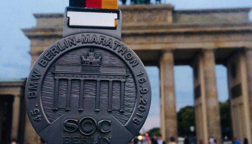 Correr Ayuda tweet media