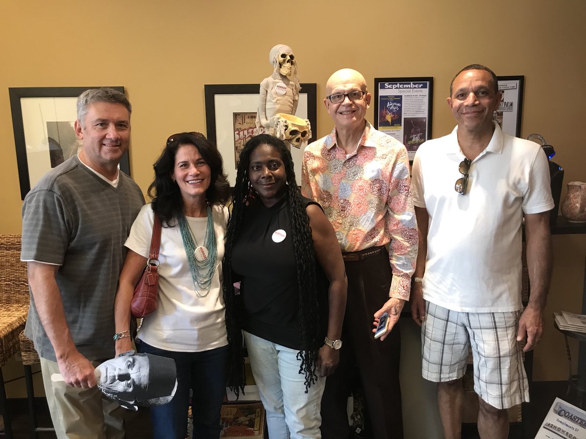 CineMava's tweet photo. Here at Asbury Park for a screening of โTHE MUMMYโ with my fellow East Coast TCMFF-ers. #TCMPARTY #MYTRIBE #TCMFF2018 @jlundenberger https://t.co/9uY1uTLlxa