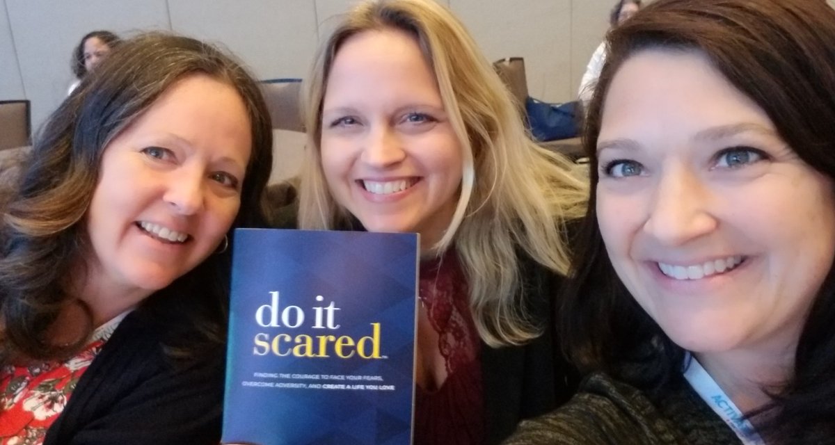 acousticaffeine's tweet photo. Big surprise! It's a sneak peek. #ebalive #doitscared #inspiration #bloggerstribe @RuthSoukup @angieandaginger @keiriboggs https://t.co/5hUhVHPzDe