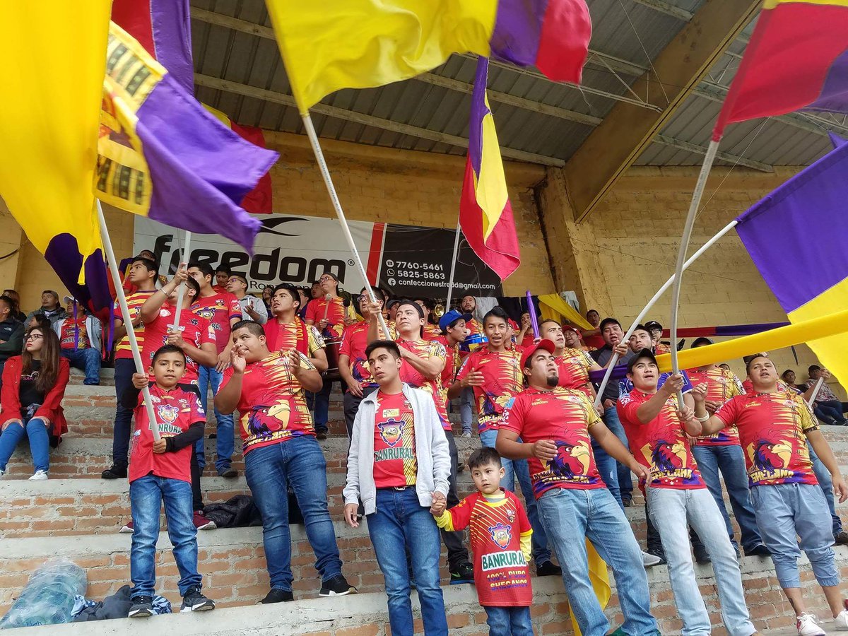 ShecanaAlma's tweet photo. Un domo go más apoyando al deportivo San pedro ❤💛💜 https://t.co/3tiYoxhowB
