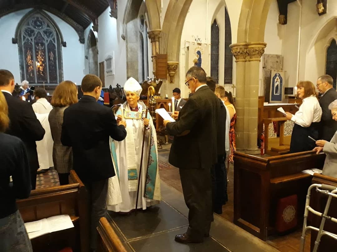 “Whoever wants to be my disciple must deny themselves and take up their cross and follow me.' ~ Mark 8:34
A brilliant service at St Mary's for these confirmation candidates #steppingoutinfaith and growing in their #relationshipwithjesus @leicestercofe @Guli_FD @churchofengland