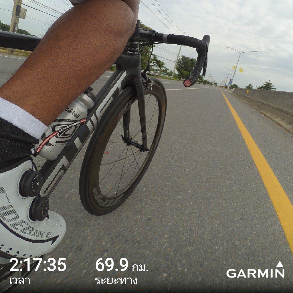 aum_889's tweet image. ฝนไม่มี.. 
รออะไรล่ะปั่นดิครับ...
#swiftcarbonthailand #shareyourswift #swiftcarbonbikethailand #hypervox
#myswiftcarbon #swiftcarbonhypervox
#swiftcarbon #swiftcarbonbikes 
#letsbike #letsbikebygoro #letsbikeshop
#คนเดียวก็ปั่น #คนเดียวก็ไป 
#แค่พอใจอะไรก็ได้