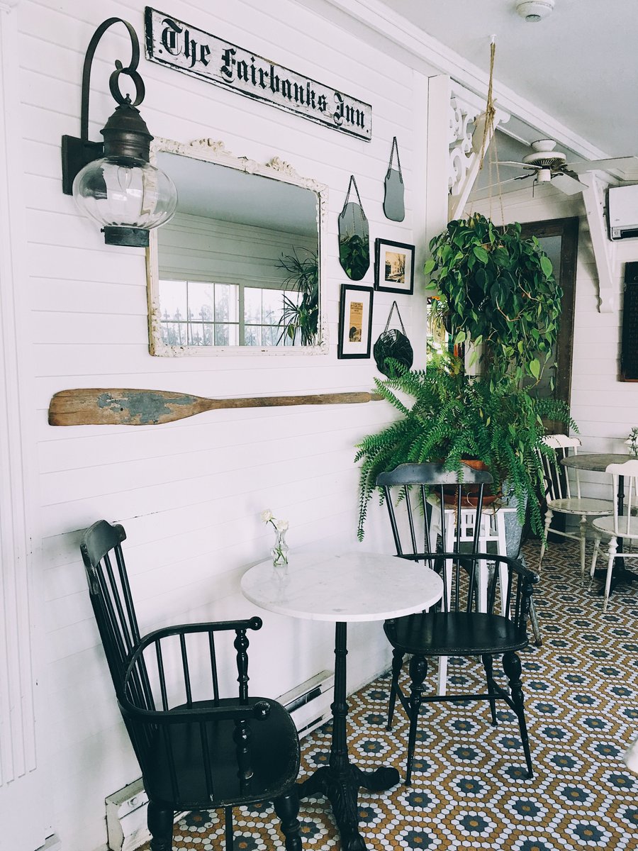 Eben_House's tweet photo. Tea for two, please! ☕ #SaltStyle #EbenHouse #Ptown https://t.co/gb7j6GdzjD
